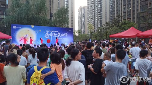 合肥華南城組織開展社區(qū)文藝晚會(huì),弘揚(yáng)傳統(tǒng)文化,搭建美好社區(qū)